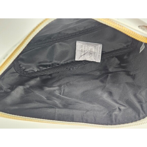 Younique Triple Sizzle 2020 Lipstick Makeup Bag Clutch New - Picture 9 of 9